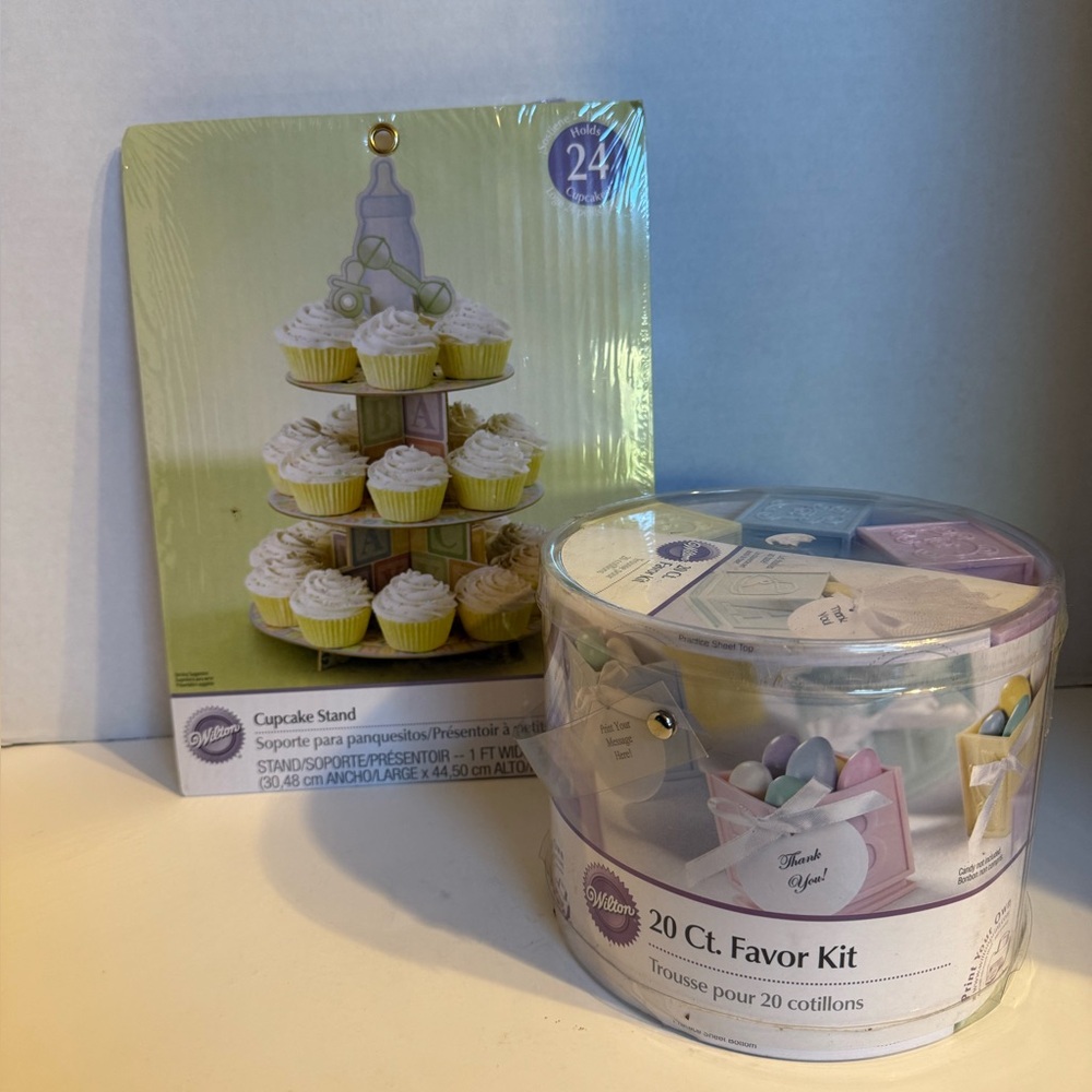 NEW Wilton Baby Shower Cupcake Stand & 20 Ct. Party Favor Kit - Gender Neutral